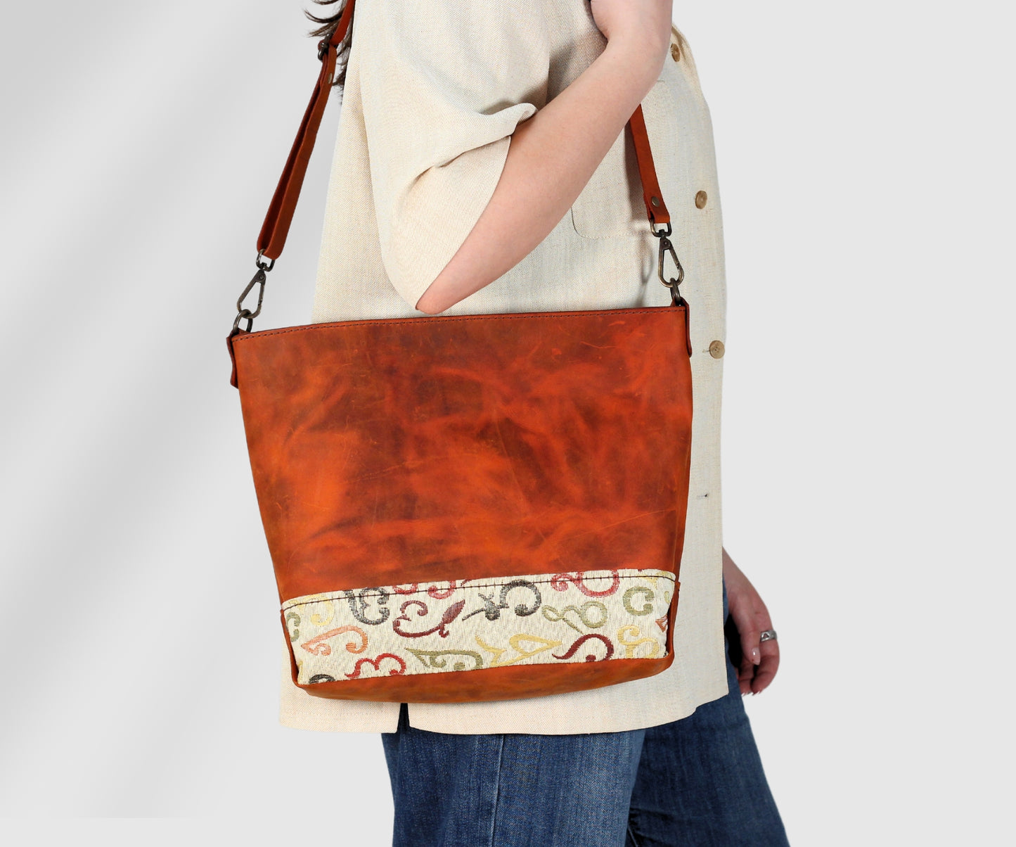 Leather handmade Tote shoulder bag in ginger color